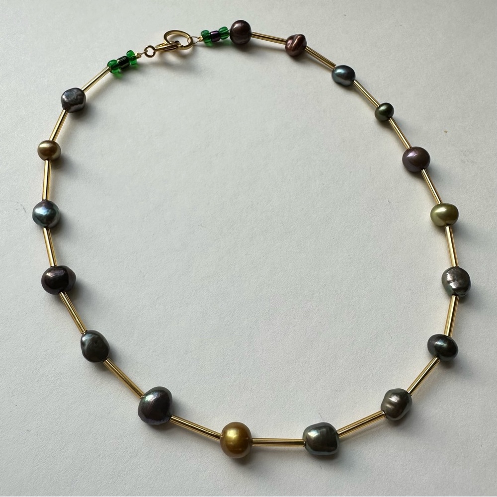 Handmade freshwater pearl necklace